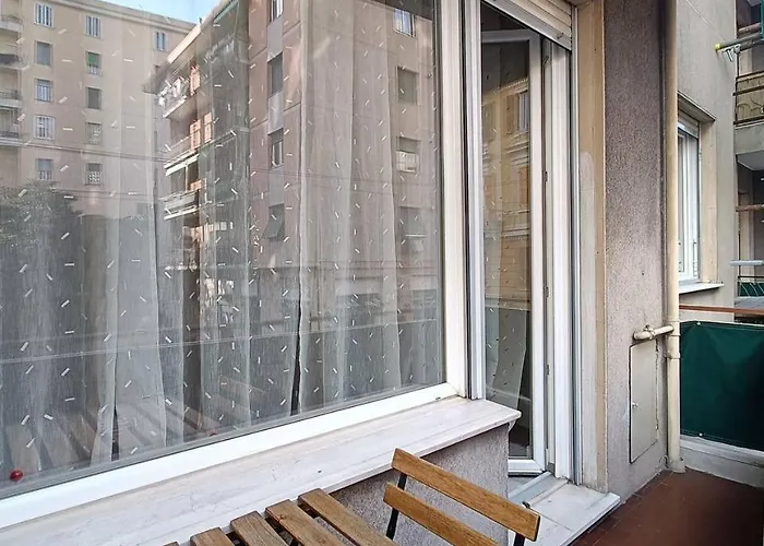 Genova Center Apartment - San Martino