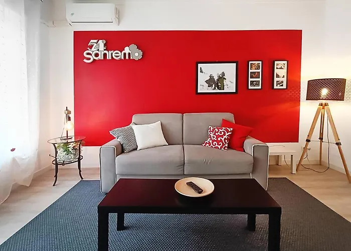 Genova Center Apartment - San Martino